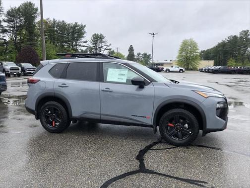 2025 Nissan Rogue Rock Creek