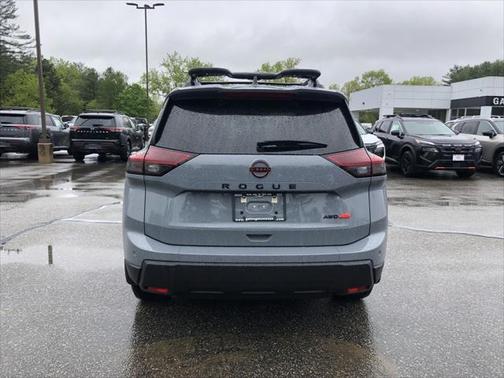 2025 Nissan Rogue Rock Creek