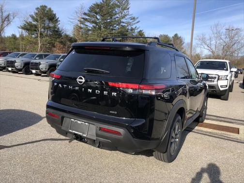 2025 Nissan Pathfinder SV 4WD