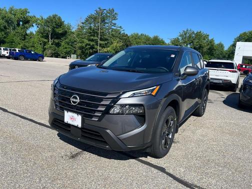 Gun Metallic 2026 Nissan Rogue SV