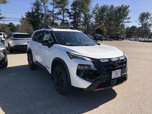 2025 Nissan Rogue Rock Creek