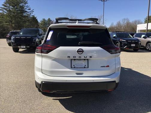 2025 Nissan Rogue Rock Creek
