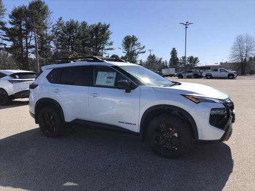 2025 Nissan Rogue Rock Creek
