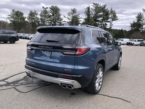 2025 GMC Acadia Denali