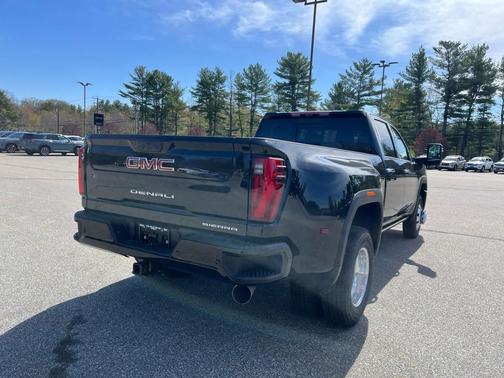 Onyx Black 2026 GMC Sierra 3500 Denali