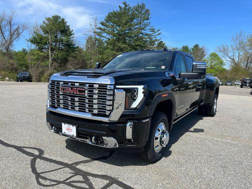 Onyx Black 2026 GMC Sierra 3500 Denali