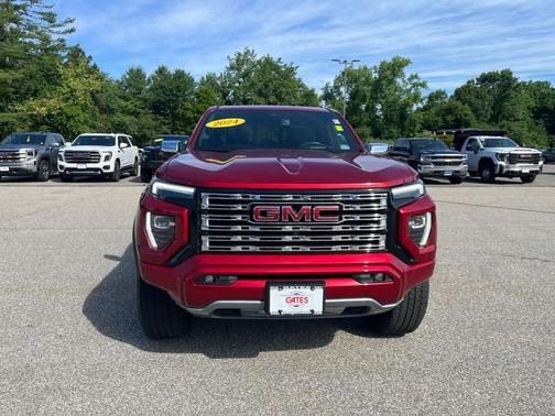 Volcanic Red Tintcoat 2024 GMC Canyon Denali