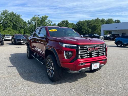 Volcanic Red Tintcoat 2024 GMC Canyon Denali