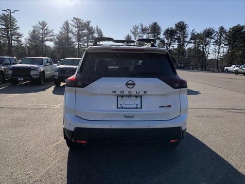 2025 Nissan Rogue Rock Creek