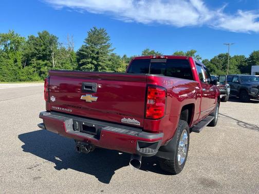 Cajun Red Tintcoat 2019 Chevrolet Silverado 2500 High Country