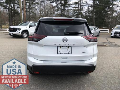 2026 Nissan Rogue SV