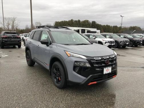 2025 Nissan Rogue Rock Creek