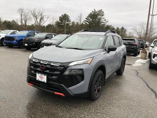 2025 Nissan Rogue Rock Creek