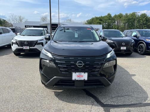 Super Black 2026 Nissan Rogue Dark Armor