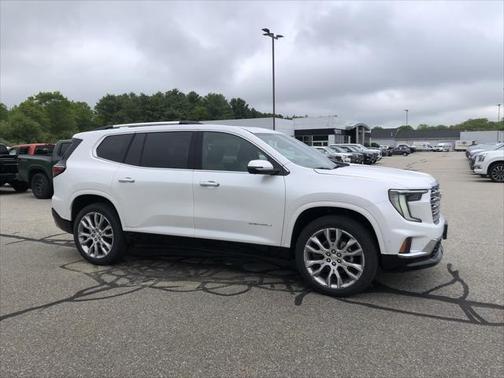 2025 GMC Acadia Denali