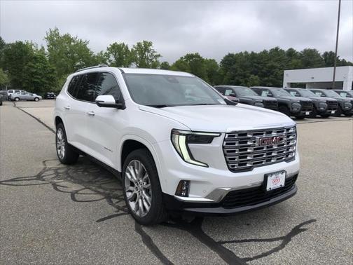 2025 GMC Acadia Denali