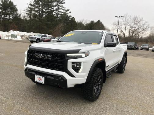 2024 GMC Canyon Elevation