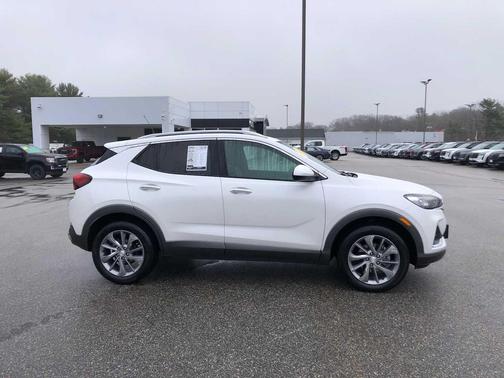 2023 Buick Encore GX Essence