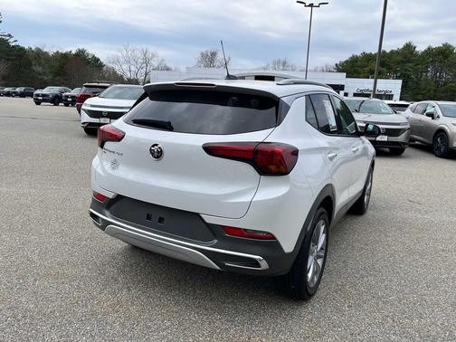 White Frost Tricoat 2023 Buick Encore GX Essence
