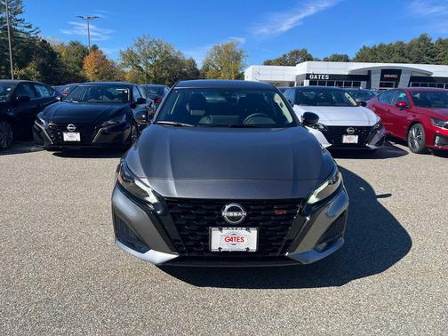 Gun Metallic 2026 Nissan Altima SR AWD