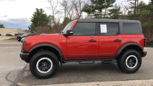 2023 Ford Bronco Badlands