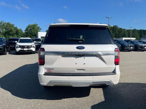 White Platinum Metallic Tri-Coat 2019 Ford Expedition Platinum