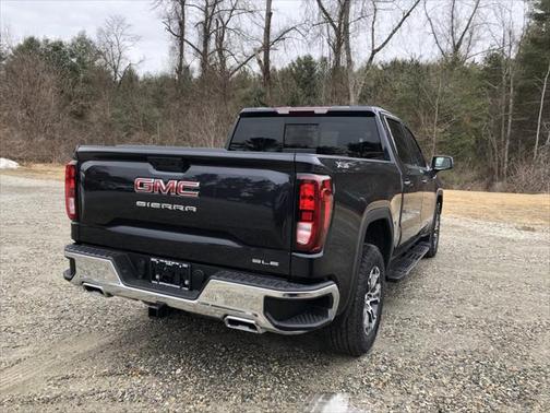 2025 GMC Sierra 1500 SLE