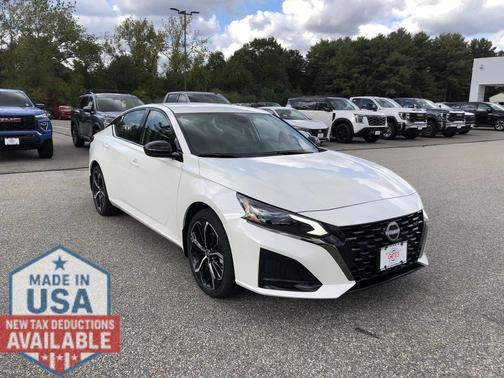 2025 Nissan Altima SR FWD
