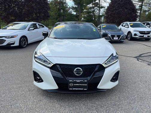 Pearl White Tricoat 2021 Nissan Maxima 3.5 SR