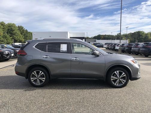2019 Nissan Rogue SV