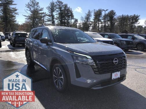 2026 Nissan Pathfinder Platinum