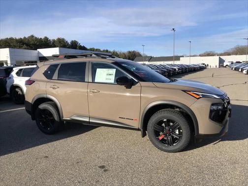 2025 Nissan Rogue Rock Creek