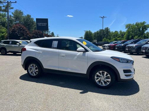 Winter White 2021 Hyundai TUCSON SE