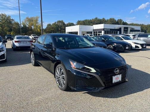 Super Black 2026 Nissan Altima SV AWD