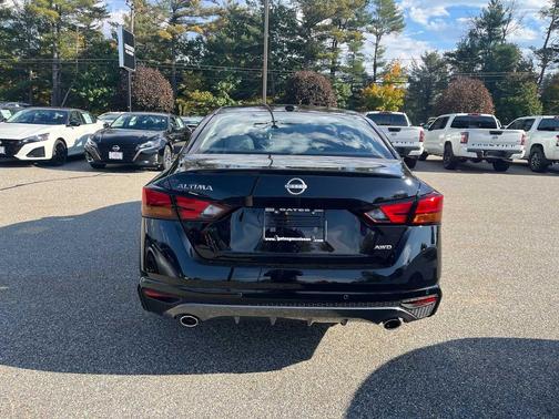 Super Black 2026 Nissan Altima SV AWD