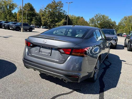 Gun Metallic 2026 Nissan Altima SV AWD