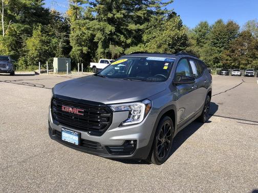 2023 GMC Terrain SLT