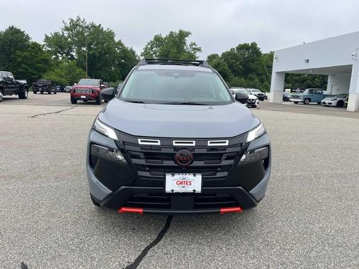 Boulder Gray Pearl 2026 Nissan Rogue Rock Creek