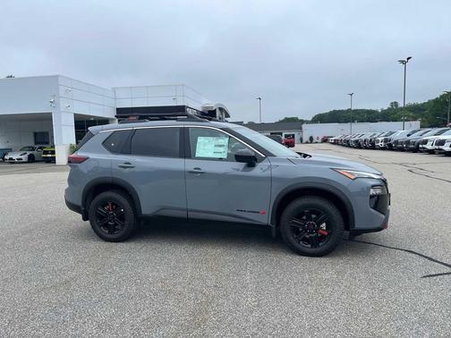 Boulder Gray Pearl 2026 Nissan Rogue Rock Creek