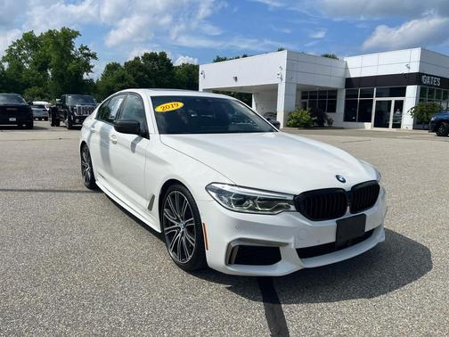 Alpine White 2019 BMW M550 i Xdrive
