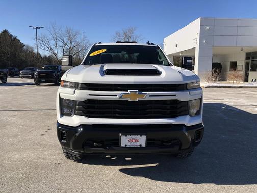 2024 Chevrolet Silverado 2500 Custom