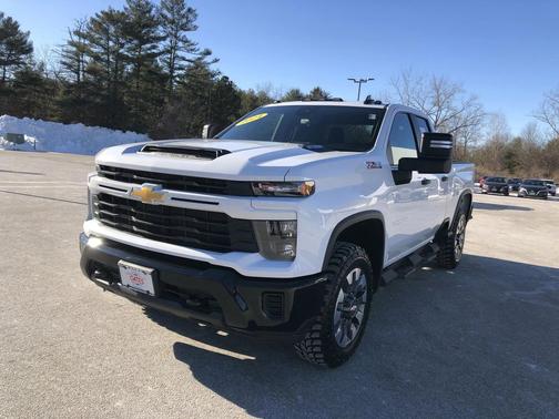 2024 Chevrolet Silverado 2500 Custom