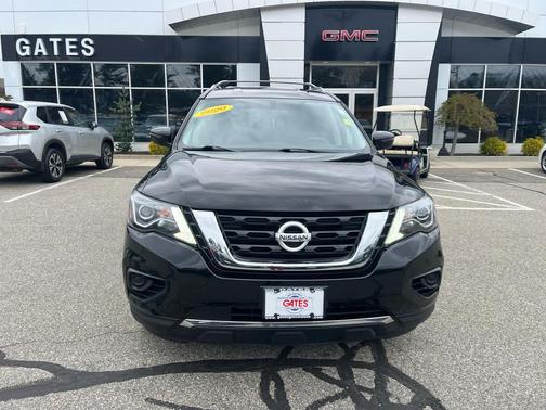 Magnetic Black Pearl 2020 Nissan Pathfinder S 4WD