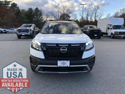 2025 Nissan Pathfinder Rock Creek 4WD