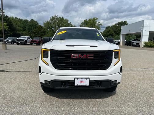Summit White 2025 GMC Sierra 1500 Elevation