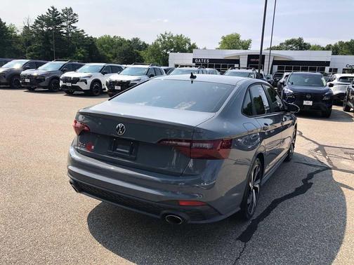 Pure Gray 2022 Volkswagen Jetta GLI 2.0T Autobahn