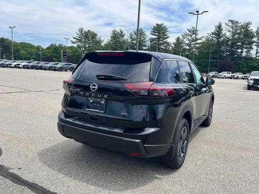 Super Black 2026 Nissan Rogue SV