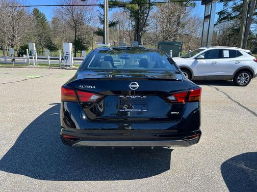 2026 Nissan Altima SV AWD