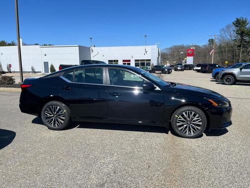 2026 Nissan Altima SV AWD