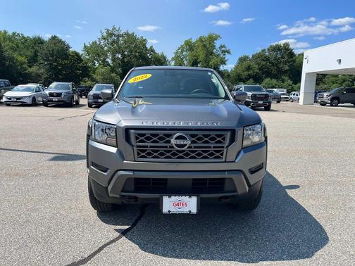 Gun Metallic 2022 Nissan Frontier SV